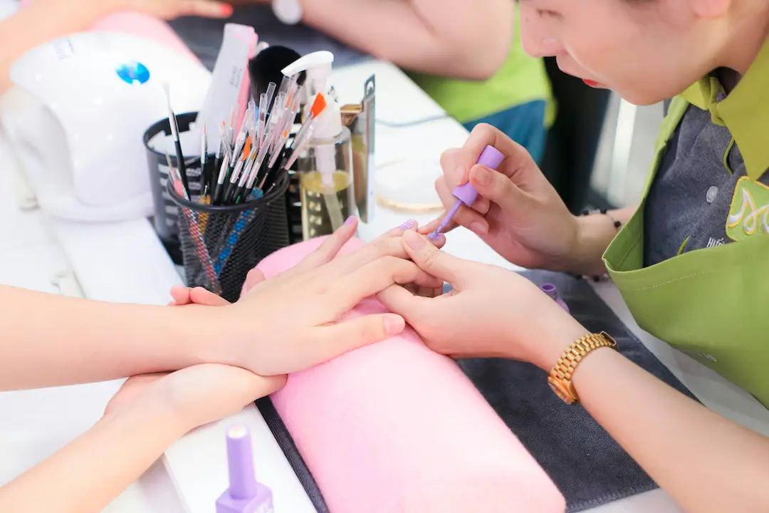 Co to jest manicure japoński? Wszystko, co musisz o nim wiedzieć!